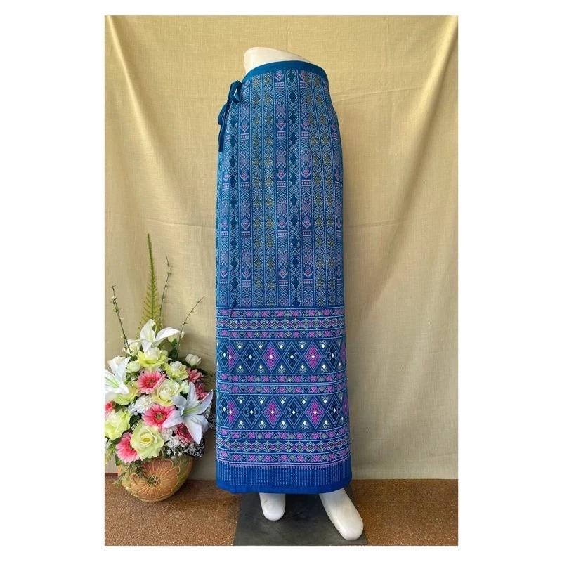 Thai Sarong Lanna Style - Thai, Laos Traditional Clothing - Cotton Sarong - Vintage Clothes
