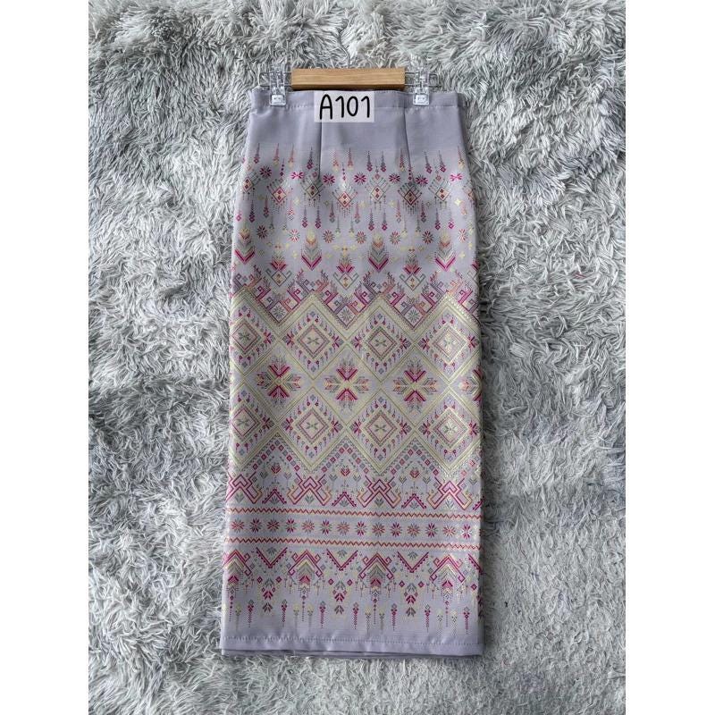 Sewn - Thai Salong - Praewa Silk - Fusible Web -Asian Salong - Woven Fabric - Lanna Style