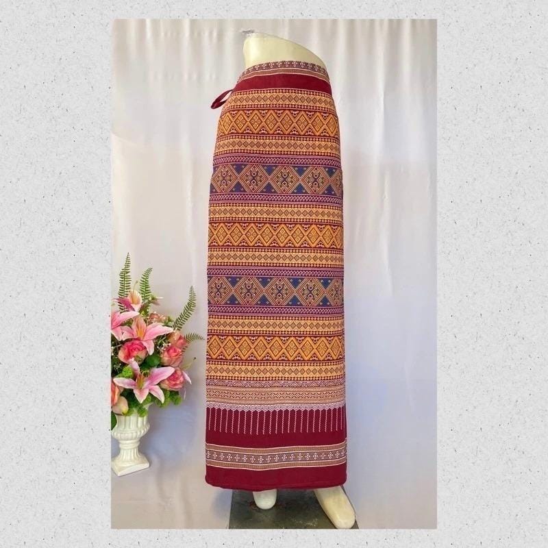 Thai Sarong Lanna Style - Thai, Laos Traditional Clothing - Cotton Sarong - Vintage Clothes