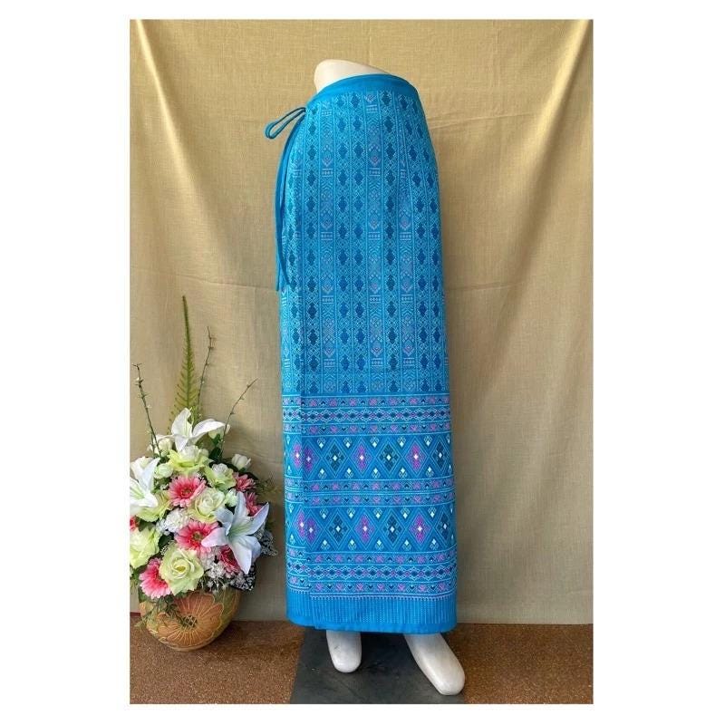 Thai Sarong Lanna Style - Thai, Laos Traditional Clothing - Cotton Sarong - Vintage Clothes
