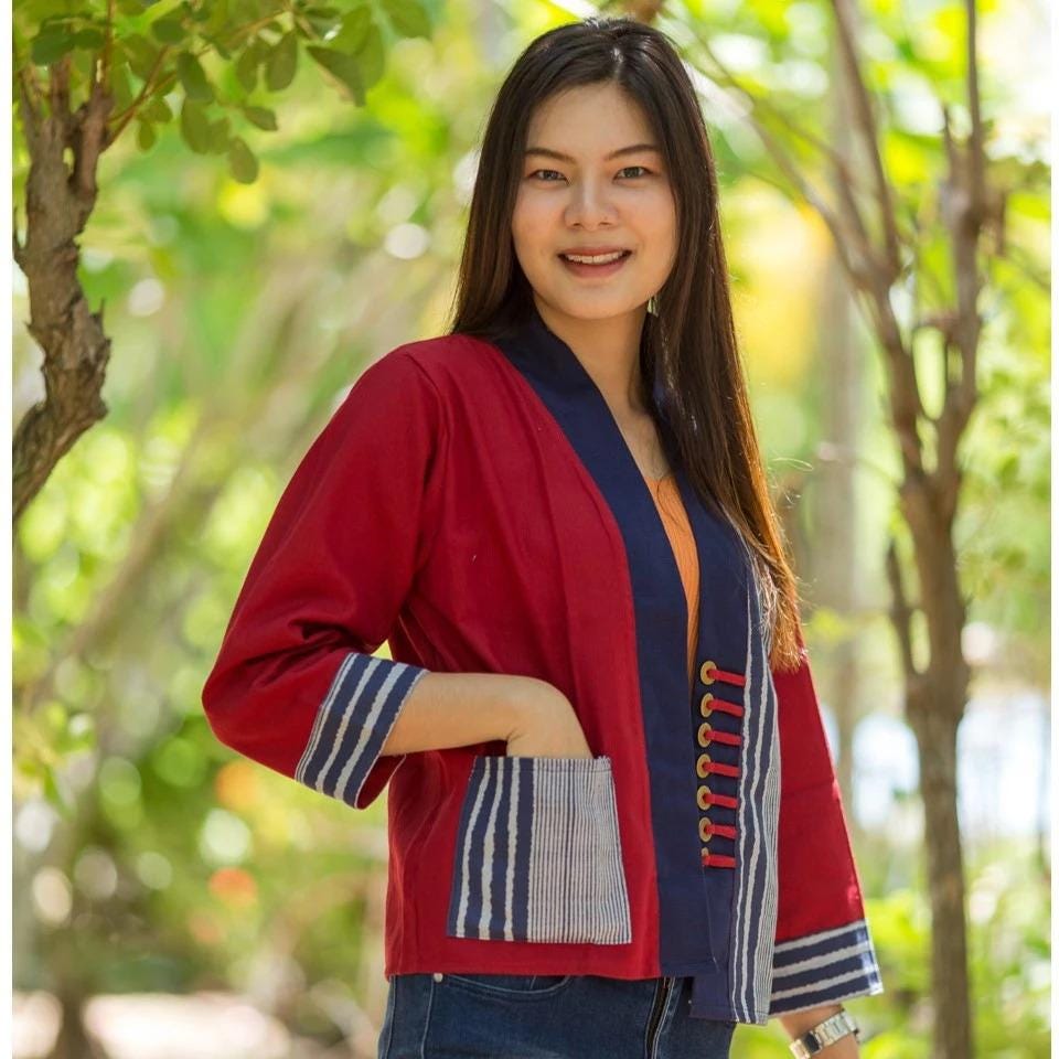 Thai Lanna Cotton Indigo Yukata Kimono Jacket – Soft & Breathable | Unisex Haori with Pockets | Handmade Thai Fabric - Chest 44"